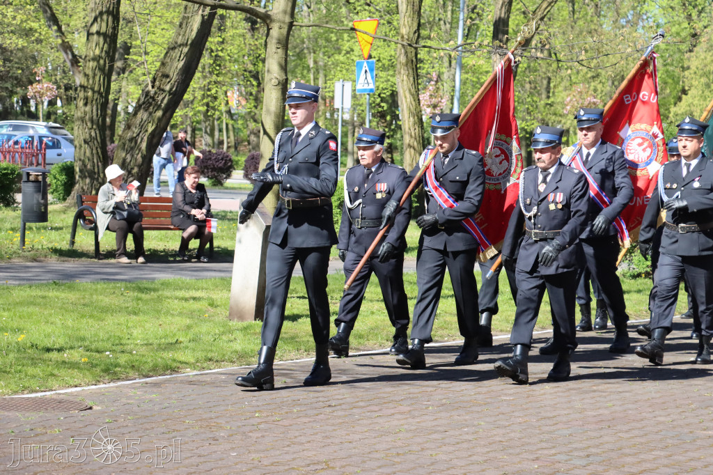 Fotorelacja Zawiercie: 235. rocznica uchwalenia Konstytucji 3 Maja