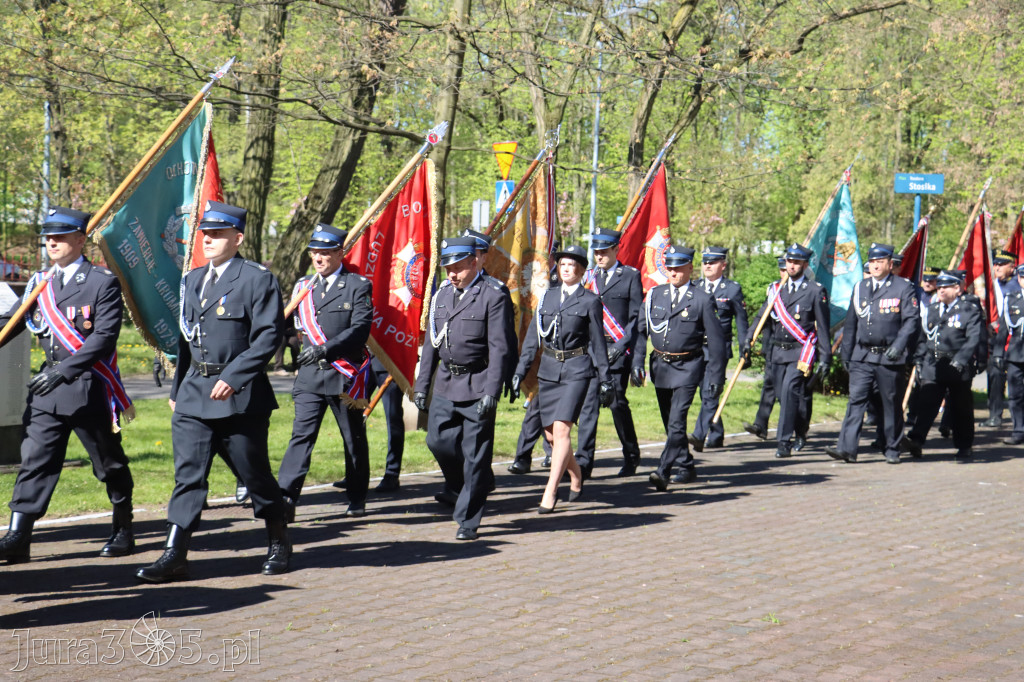 Fotorelacja Zawiercie: 235. rocznica uchwalenia Konstytucji 3 Maja