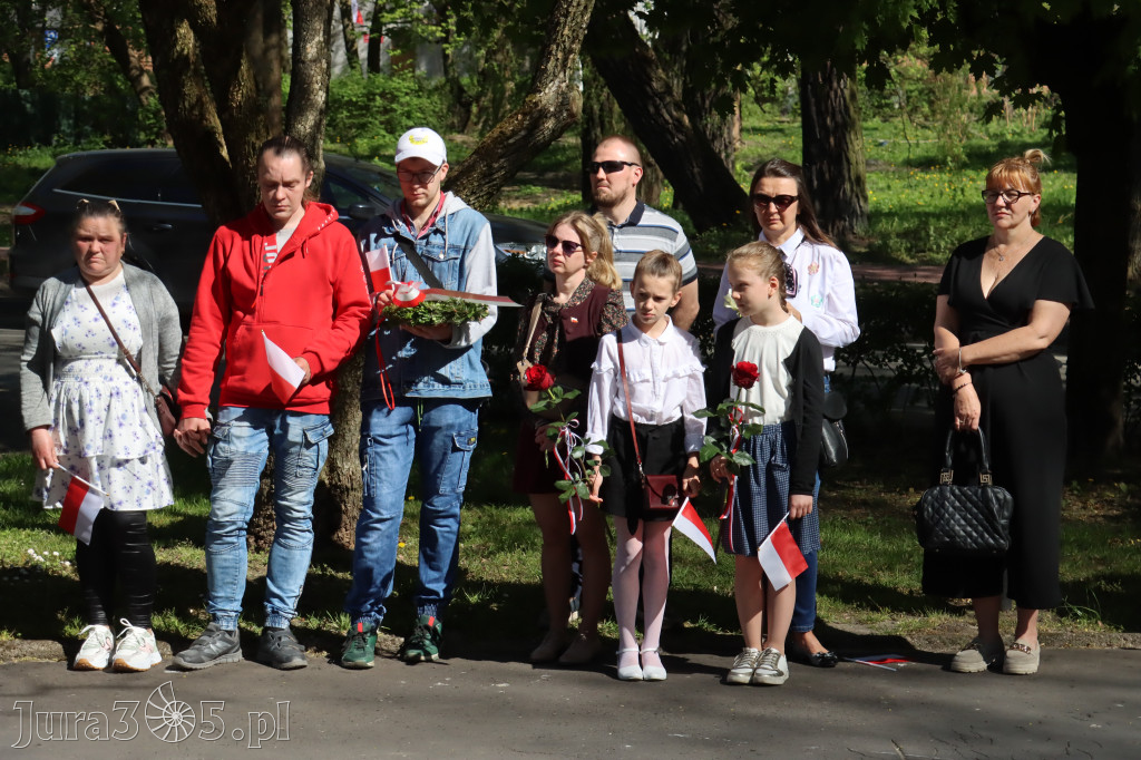 Fotorelacja Zawiercie: 235. rocznica uchwalenia Konstytucji 3 Maja