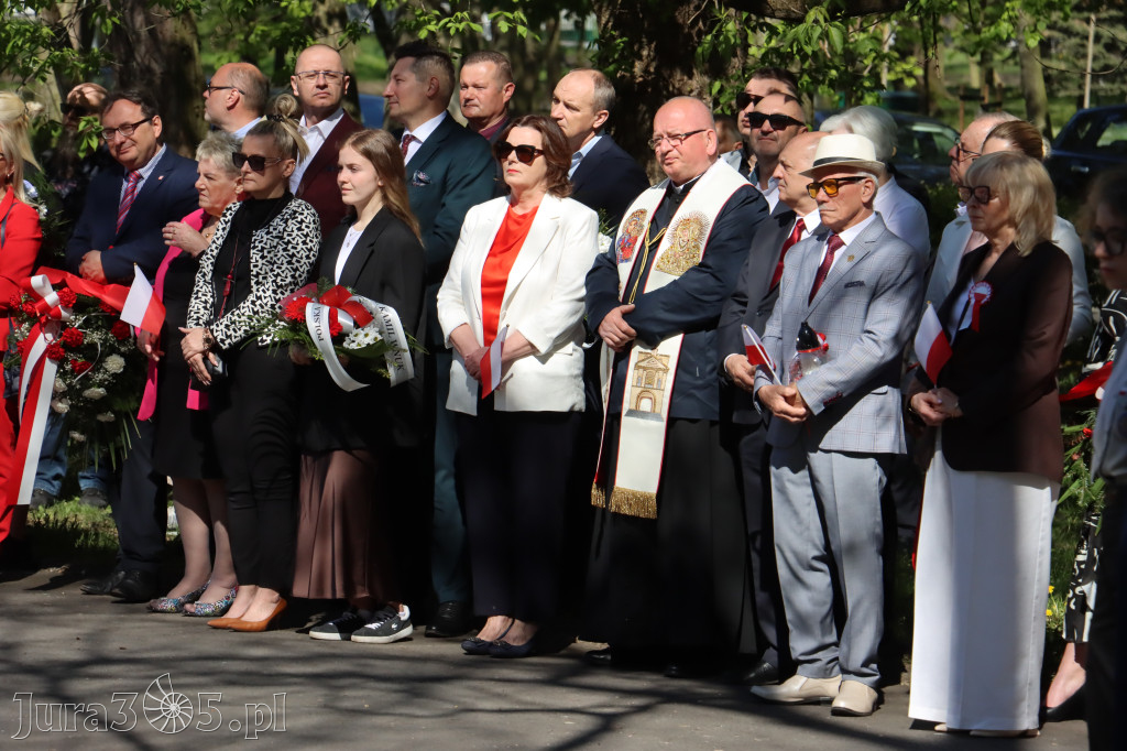 Fotorelacja Zawiercie: 235. rocznica uchwalenia Konstytucji 3 Maja