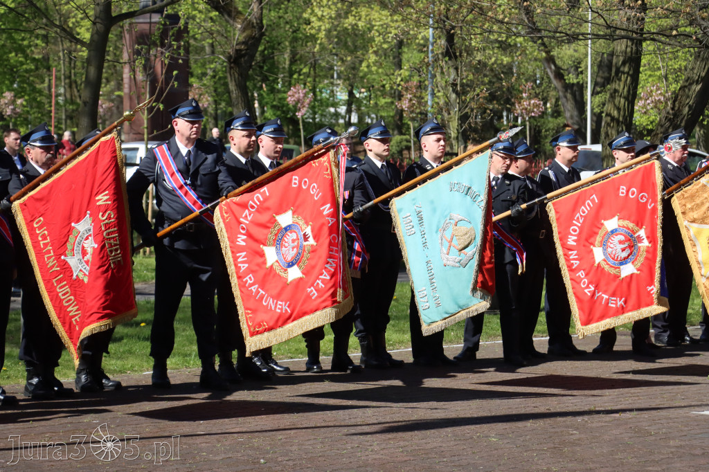 Fotorelacja Zawiercie: 235. rocznica uchwalenia Konstytucji 3 Maja