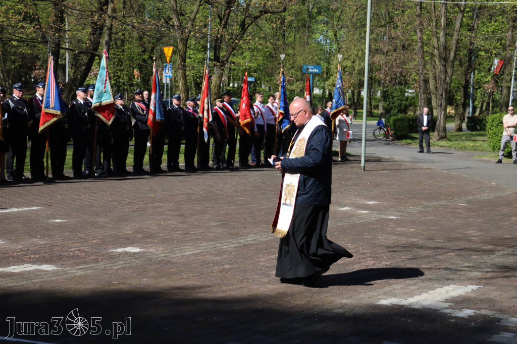 Fotorelacja Zawiercie: 235. rocznica uchwalenia Konstytucji 3 Maja