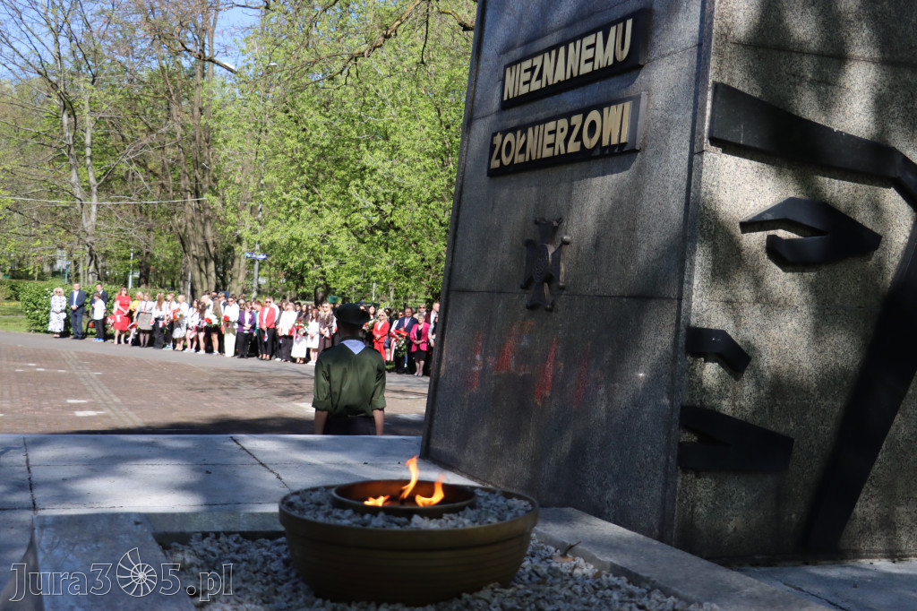 Fotorelacja Zawiercie: 235. rocznica uchwalenia Konstytucji 3 Maja
