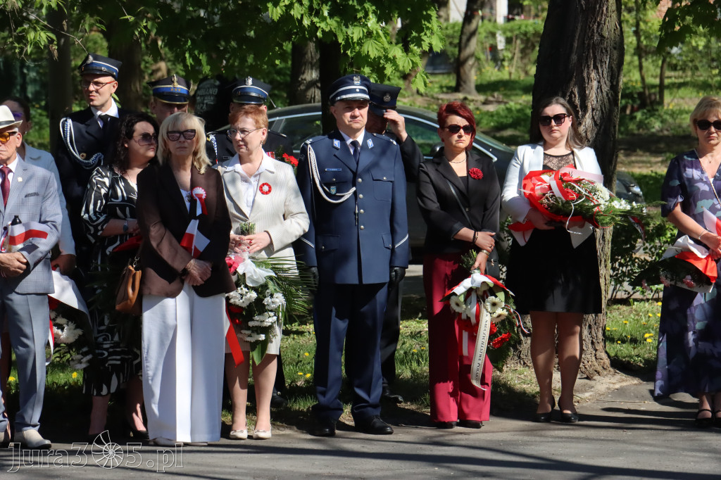 Fotorelacja Zawiercie: 235. rocznica uchwalenia Konstytucji 3 Maja