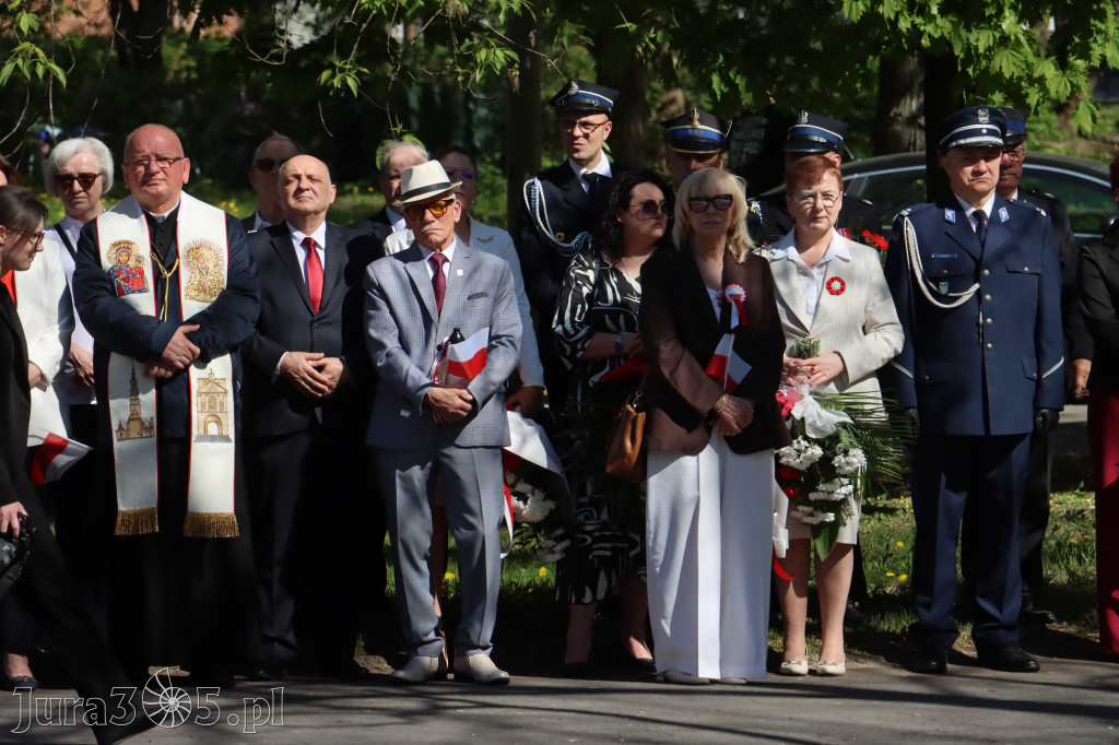 Fotorelacja Zawiercie: 235. rocznica uchwalenia Konstytucji 3 Maja