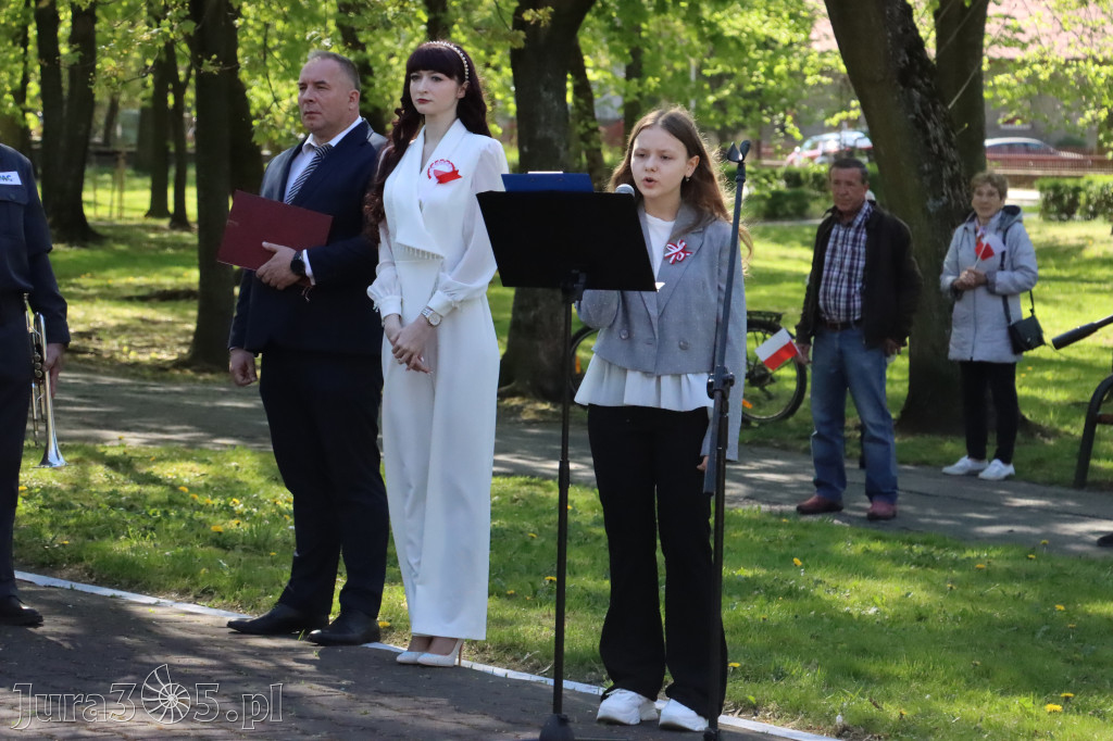 Fotorelacja Zawiercie: 235. rocznica uchwalenia Konstytucji 3 Maja