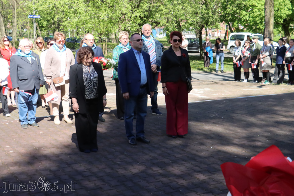 Fotorelacja Zawiercie: 235. rocznica uchwalenia Konstytucji 3 Maja