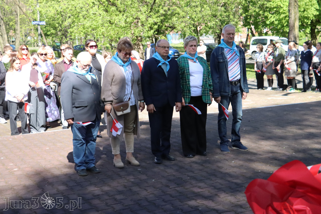 Fotorelacja Zawiercie: 235. rocznica uchwalenia Konstytucji 3 Maja