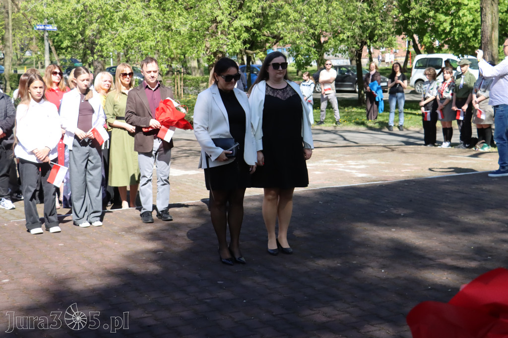 Fotorelacja Zawiercie: 235. rocznica uchwalenia Konstytucji 3 Maja