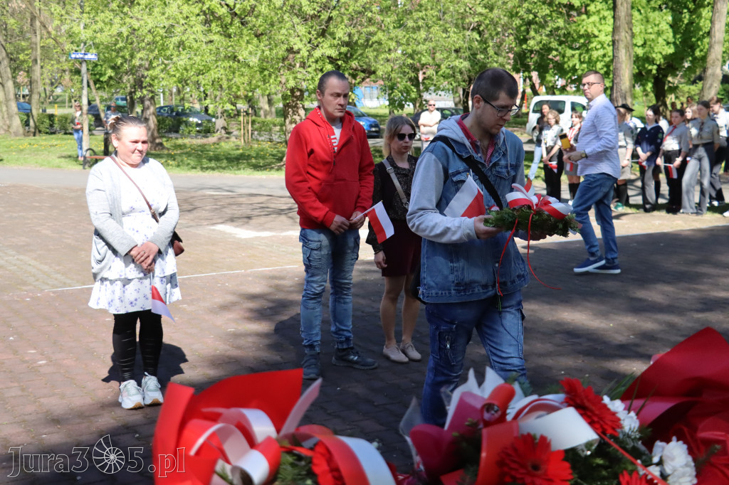 Fotorelacja Zawiercie: 235. rocznica uchwalenia Konstytucji 3 Maja