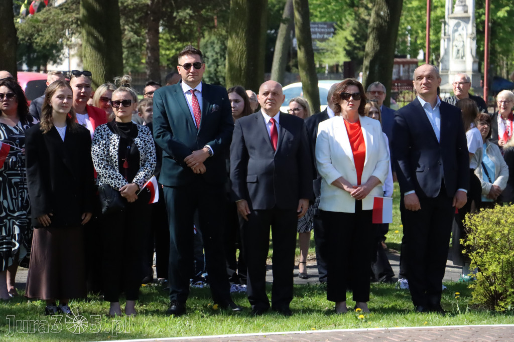 Fotorelacja Zawiercie: 235. rocznica uchwalenia Konstytucji 3 Maja
