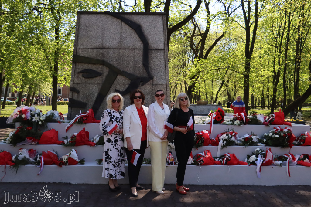 Fotorelacja Zawiercie: 235. rocznica uchwalenia Konstytucji 3 Maja