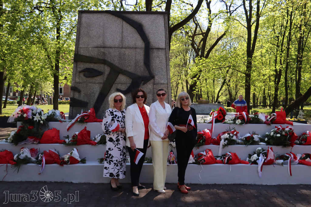 Fotorelacja Zawiercie: 235. rocznica uchwalenia Konstytucji 3 Maja