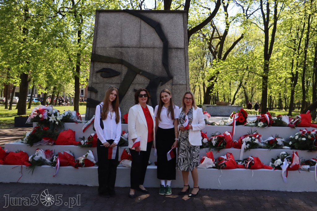 Fotorelacja Zawiercie: 235. rocznica uchwalenia Konstytucji 3 Maja
