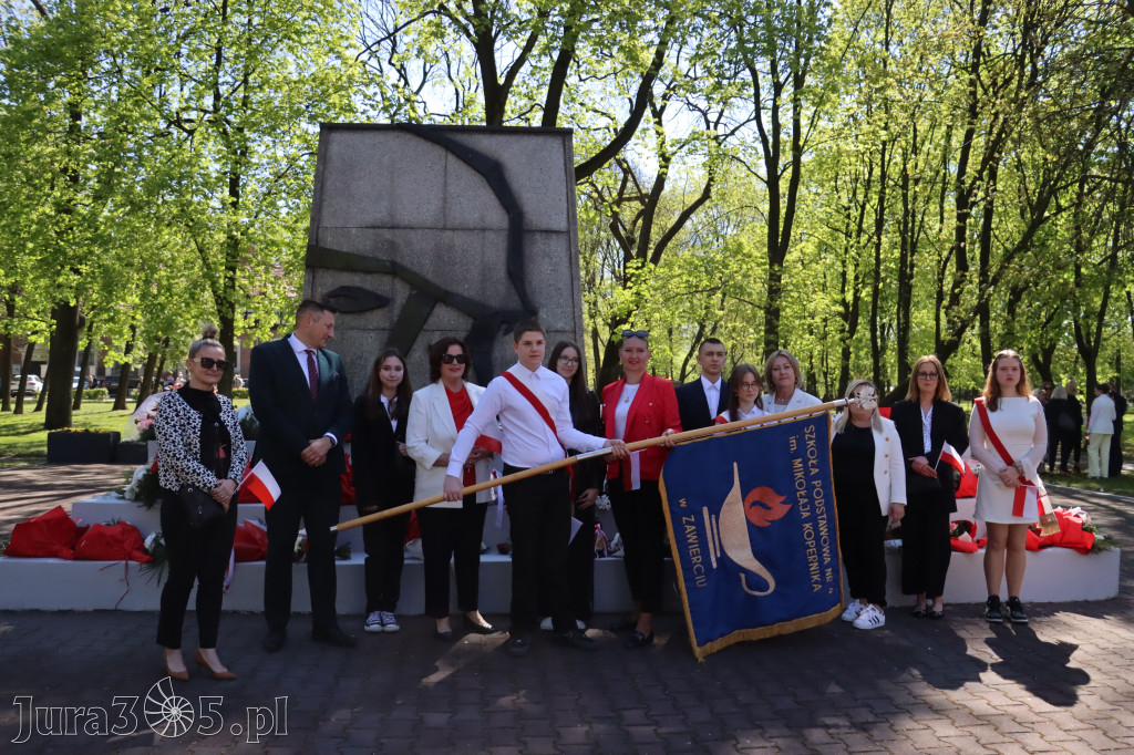 Fotorelacja Zawiercie: 235. rocznica uchwalenia Konstytucji 3 Maja