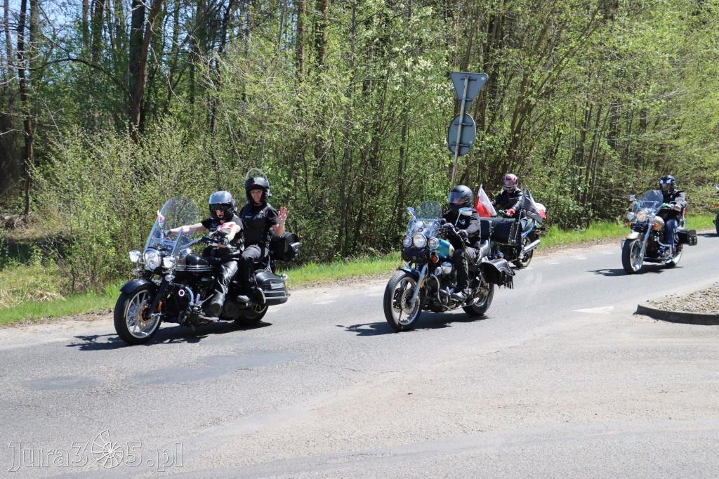 Fotorelacja I: IV Motopiknik w Łazach - parada motocykli