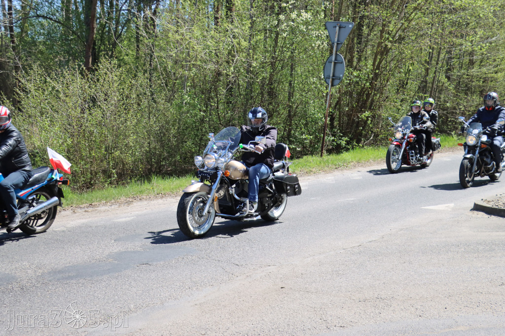 Fotorelacja I: IV Motopiknik w Łazach - parada motocykli