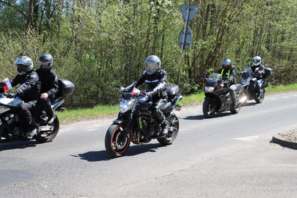 Fotorelacja I: IV Motopiknik w Łazach - parada motocykli