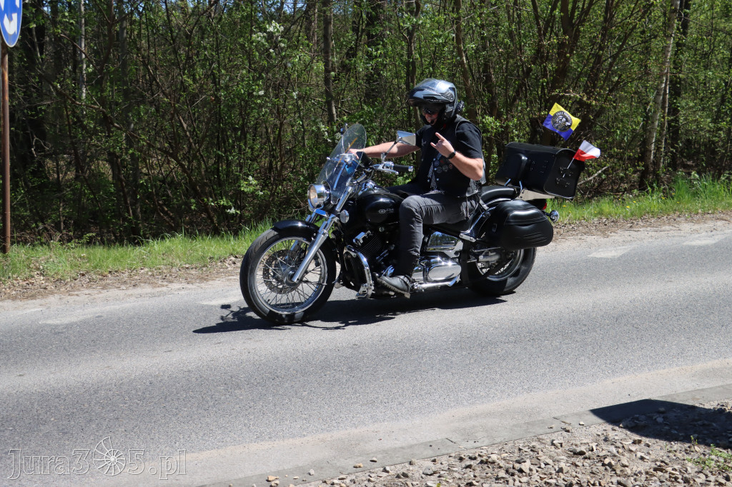 Fotorelacja I: IV Motopiknik w Łazach - parada motocykli