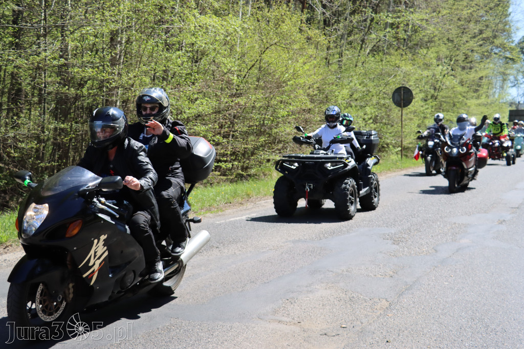 Fotorelacja I: IV Motopiknik w Łazach - parada motocykli