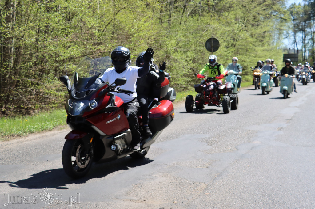 Fotorelacja I: IV Motopiknik w Łazach - parada motocykli