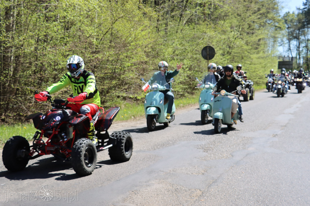 Fotorelacja I: IV Motopiknik w Łazach - parada motocykli