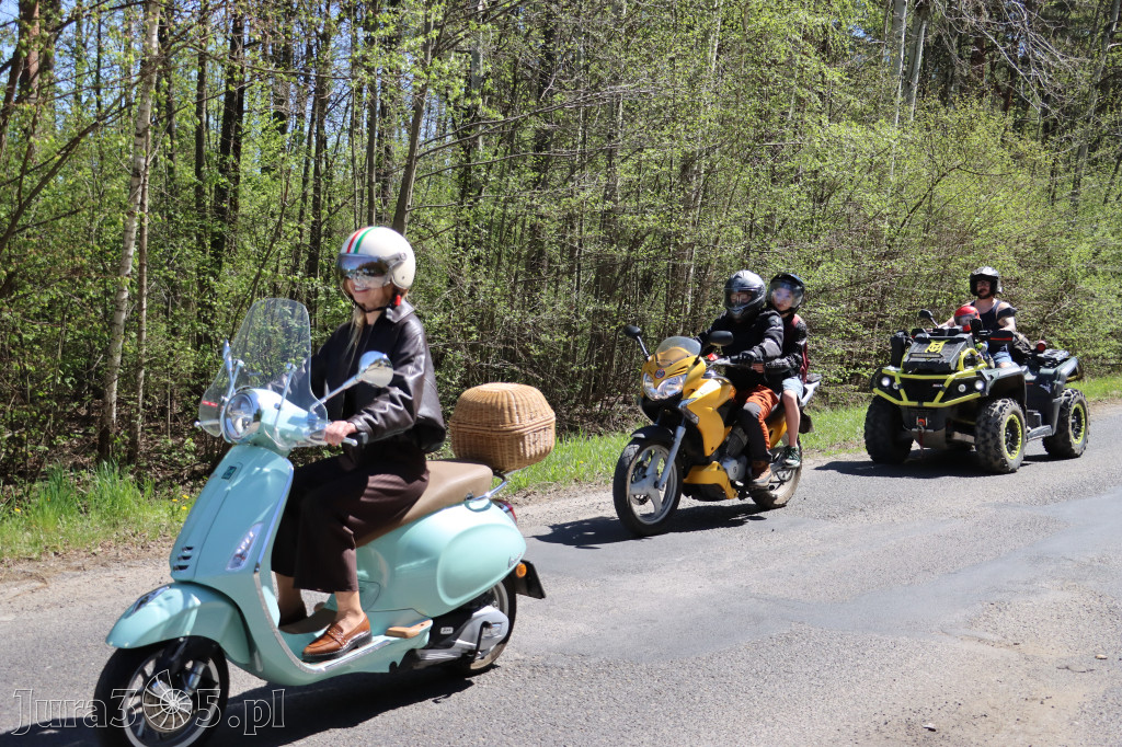 Fotorelacja I: IV Motopiknik w Łazach - parada motocykli