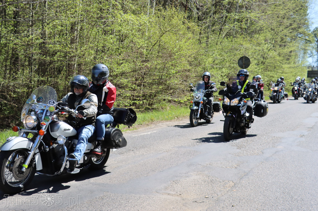 Fotorelacja I: IV Motopiknik w Łazach - parada motocykli
