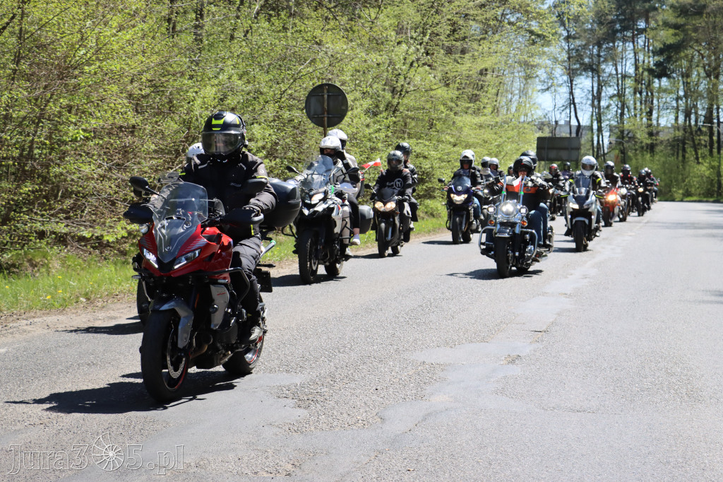 Fotorelacja I: IV Motopiknik w Łazach - parada motocykli