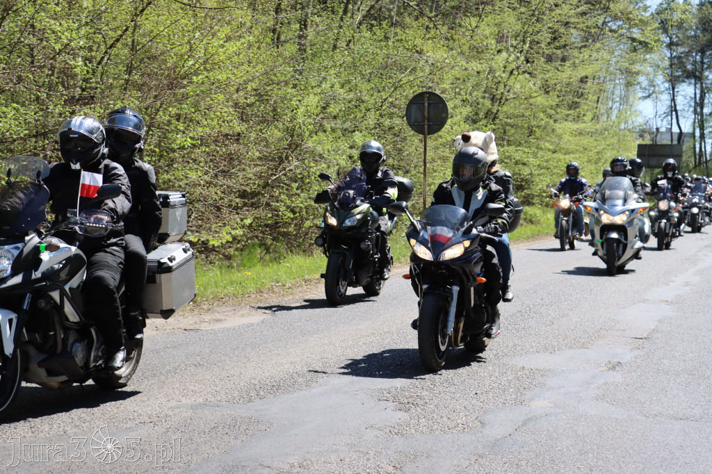 Fotorelacja I: IV Motopiknik w Łazach - parada motocykli