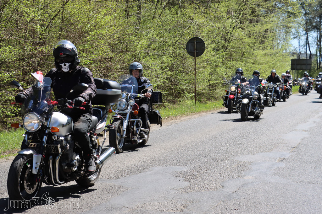 Fotorelacja I: IV Motopiknik w Łazach - parada motocykli