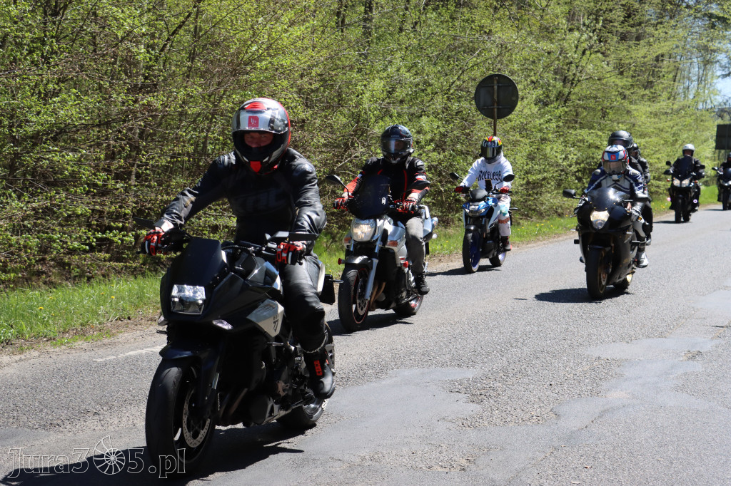 Fotorelacja I: IV Motopiknik w Łazach - parada motocykli