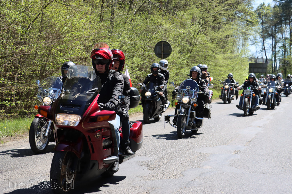 Fotorelacja I: IV Motopiknik w Łazach - parada motocykli
