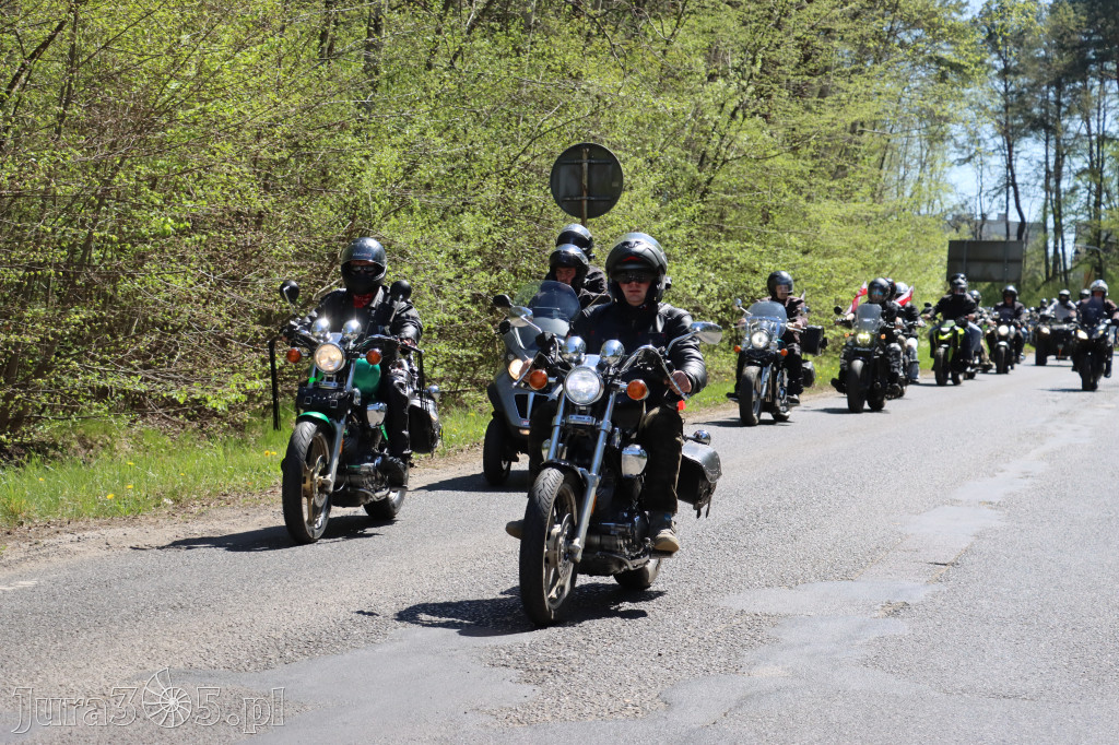 Fotorelacja I: IV Motopiknik w Łazach - parada motocykli