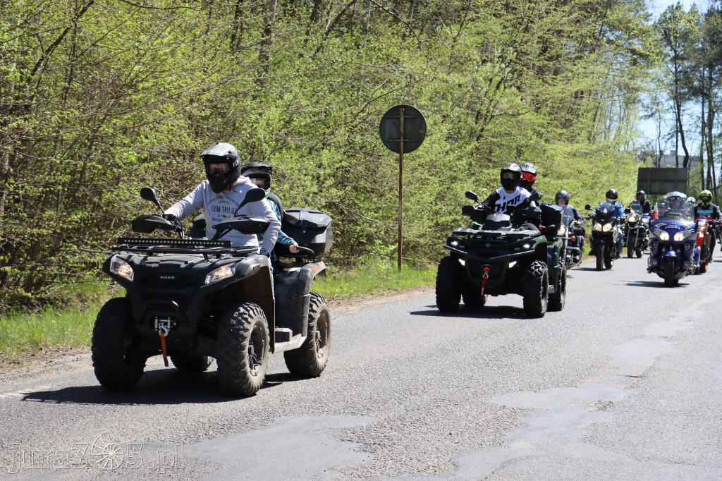 Fotorelacja I: IV Motopiknik w Łazach - parada motocykli