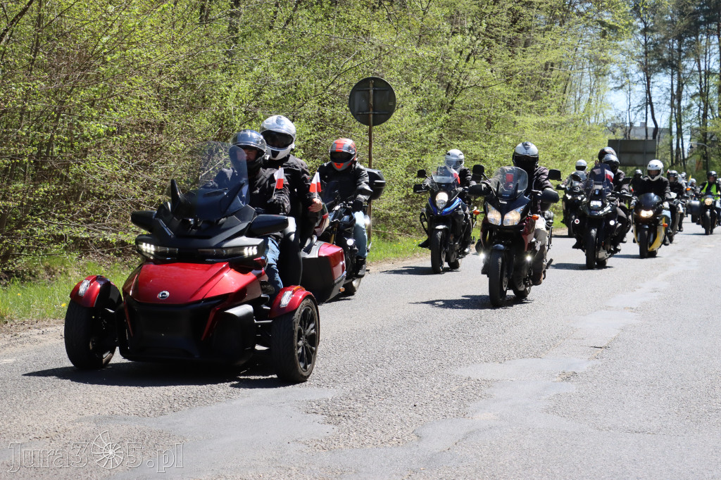 Fotorelacja I: IV Motopiknik w Łazach - parada motocykli