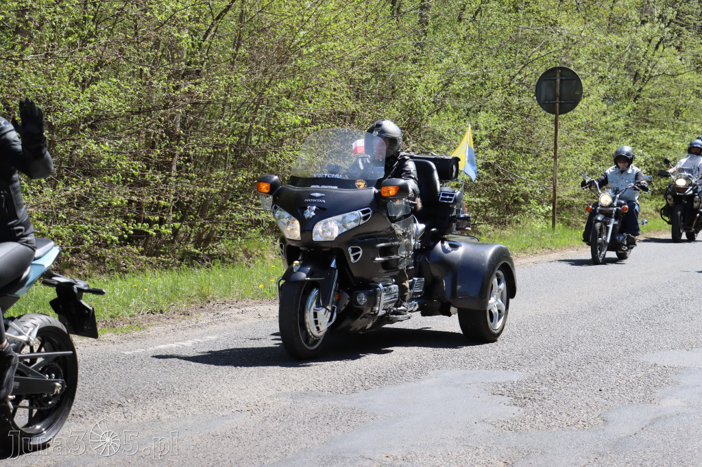 Fotorelacja I: IV Motopiknik w Łazach - parada motocykli