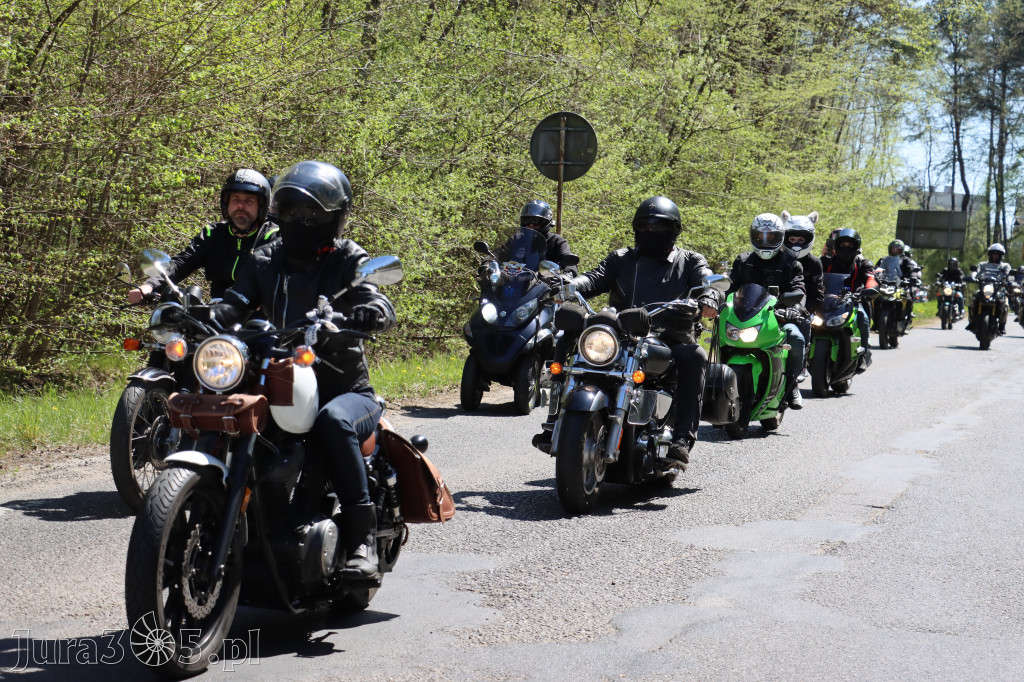 Fotorelacja I: IV Motopiknik w Łazach - parada motocykli