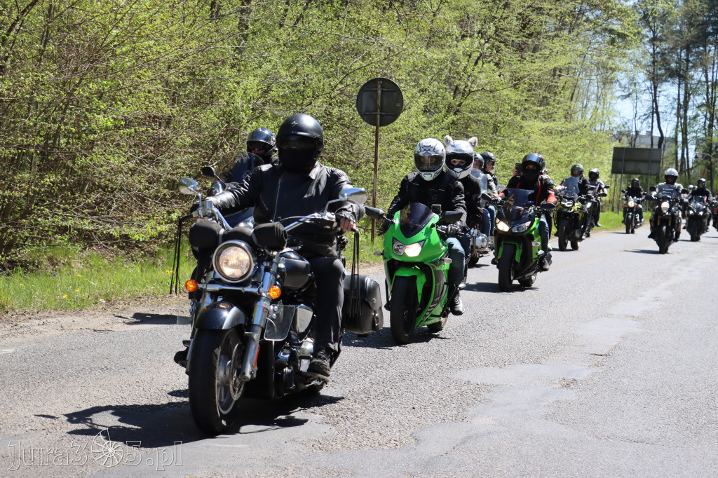 Fotorelacja I: IV Motopiknik w Łazach - parada motocykli