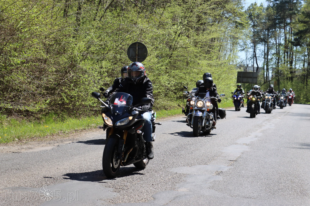 Fotorelacja I: IV Motopiknik w Łazach - parada motocykli