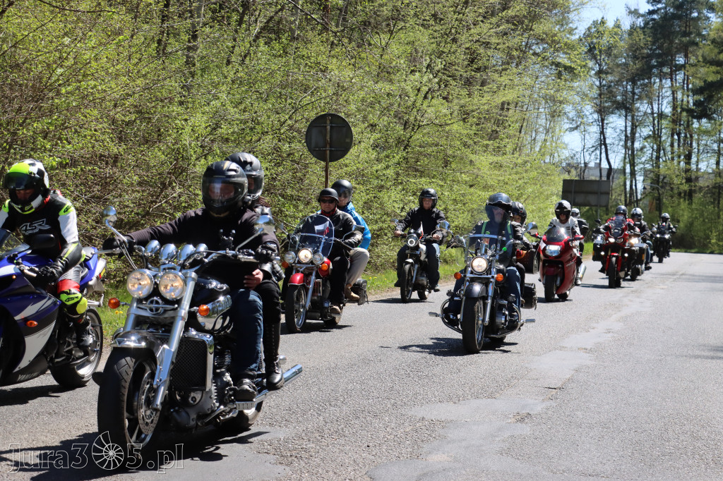 Fotorelacja I: IV Motopiknik w Łazach - parada motocykli