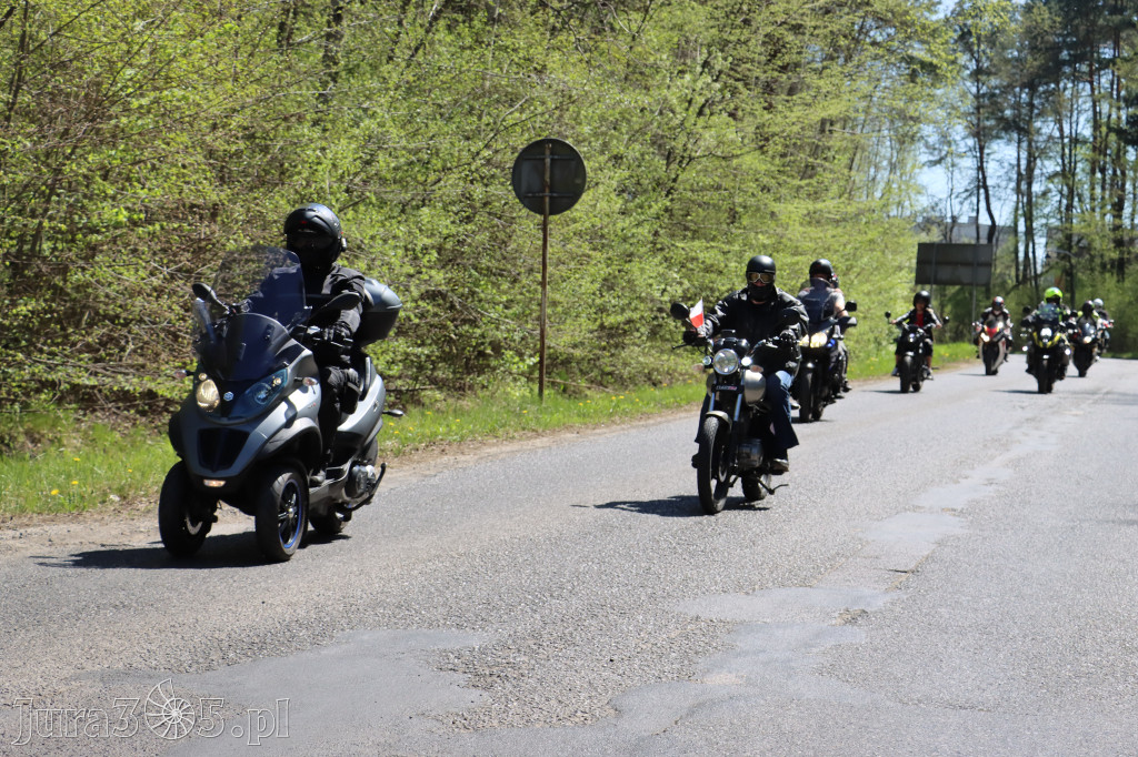 Fotorelacja I: IV Motopiknik w Łazach - parada motocykli