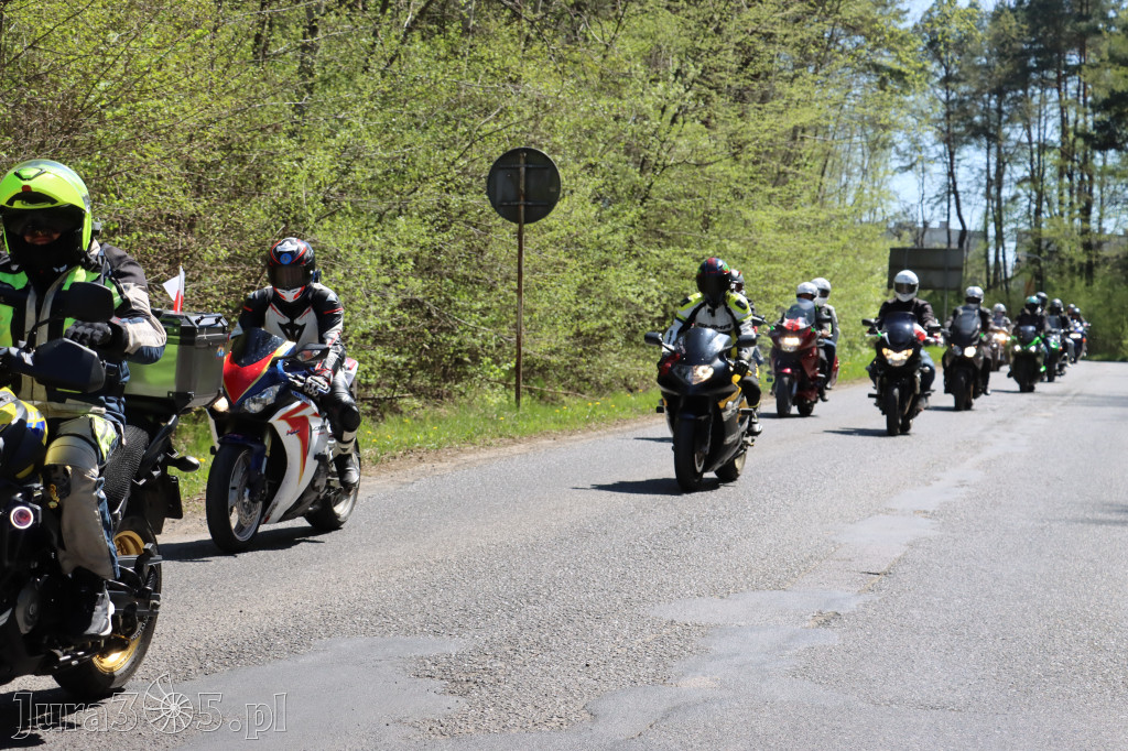 Fotorelacja I: IV Motopiknik w Łazach - parada motocykli