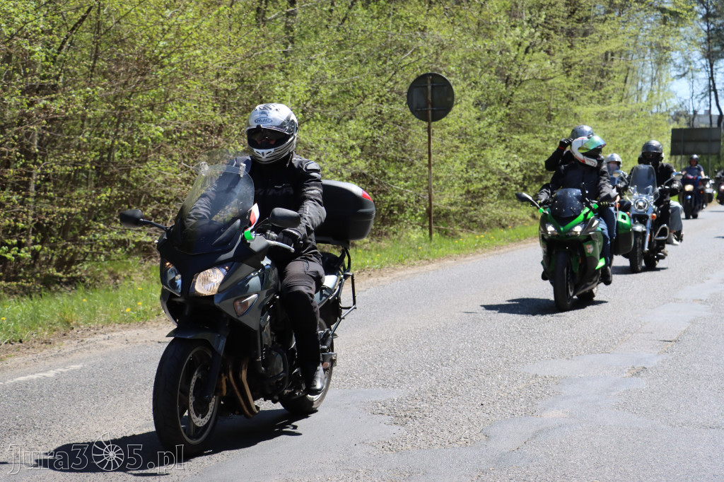 Fotorelacja I: IV Motopiknik w Łazach - parada motocykli