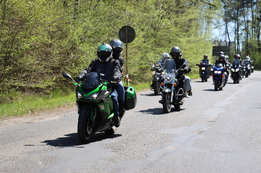 Fotorelacja I: IV Motopiknik w Łazach - parada motocykli