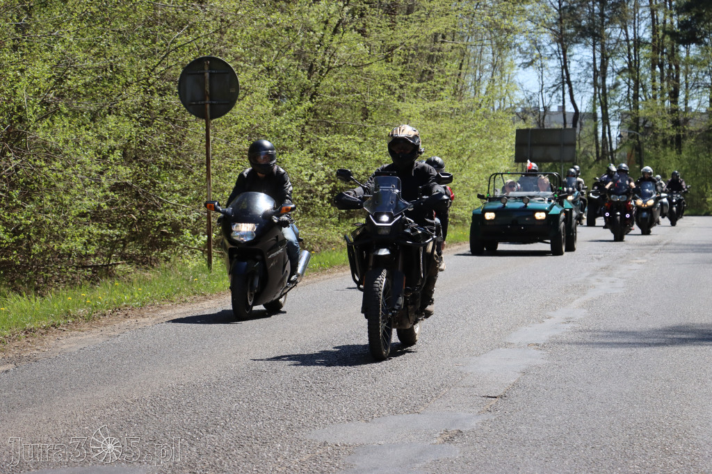 Fotorelacja I: IV Motopiknik w Łazach - parada motocykli