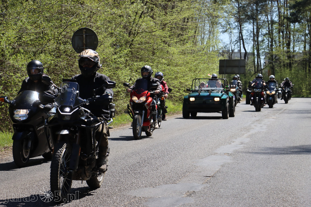 Fotorelacja I: IV Motopiknik w Łazach - parada motocykli