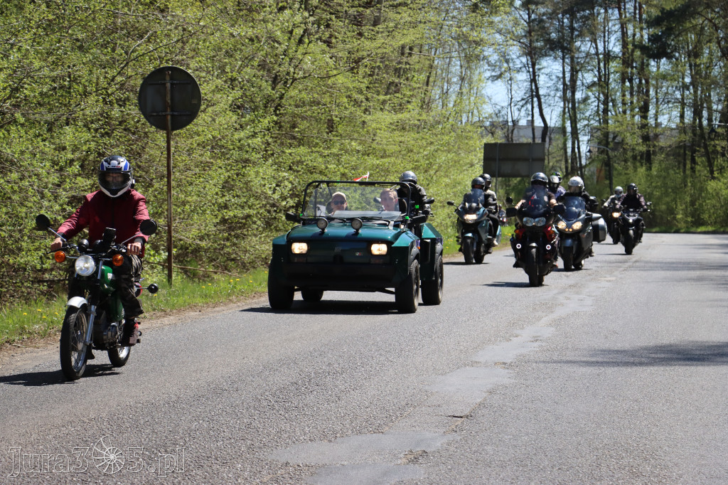 Fotorelacja I: IV Motopiknik w Łazach - parada motocykli
