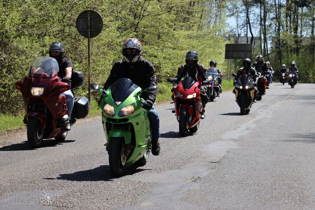 Fotorelacja I: IV Motopiknik w Łazach - parada motocykli