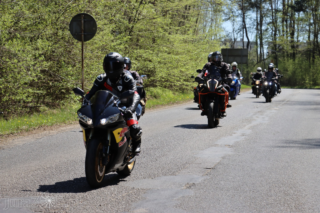 Fotorelacja I: IV Motopiknik w Łazach - parada motocykli
